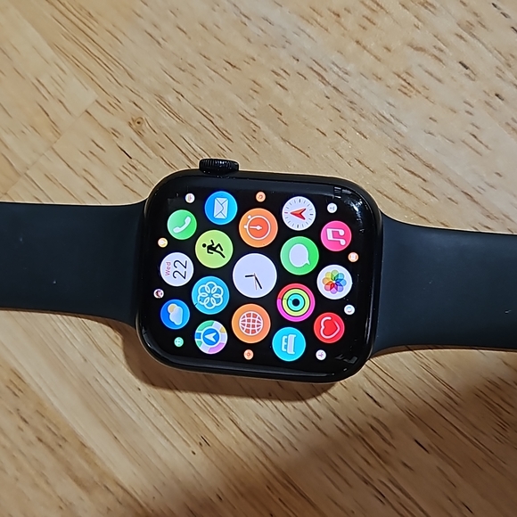 Smartwatch - Picture 2 of 3